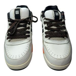 Globe Viper Skateboarding Shoes -Men's Size 11 -Black/White -‎ Classic Skate